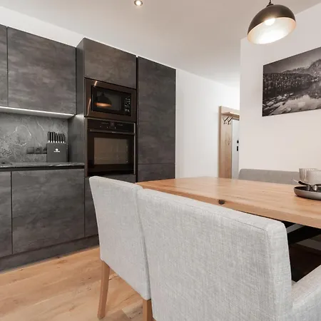 A Casa Turmalin Зёльден