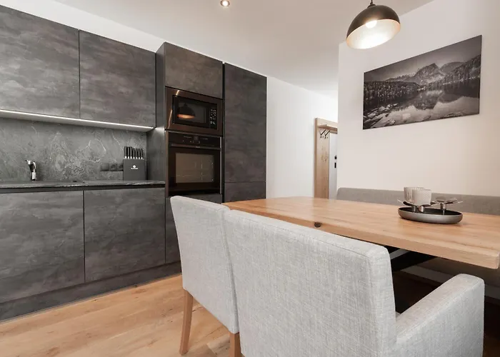 A Casa Turmalin זולדן